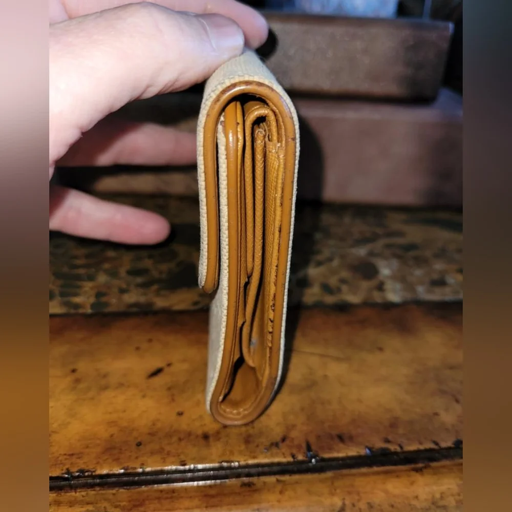 LOUIS VUITTON MINIRUN - Picture 4 of 8